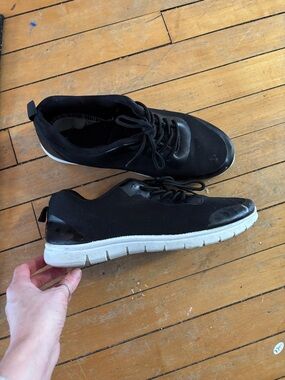 Alpine Swiss Men's Black Athletic Sneakers with White Sole